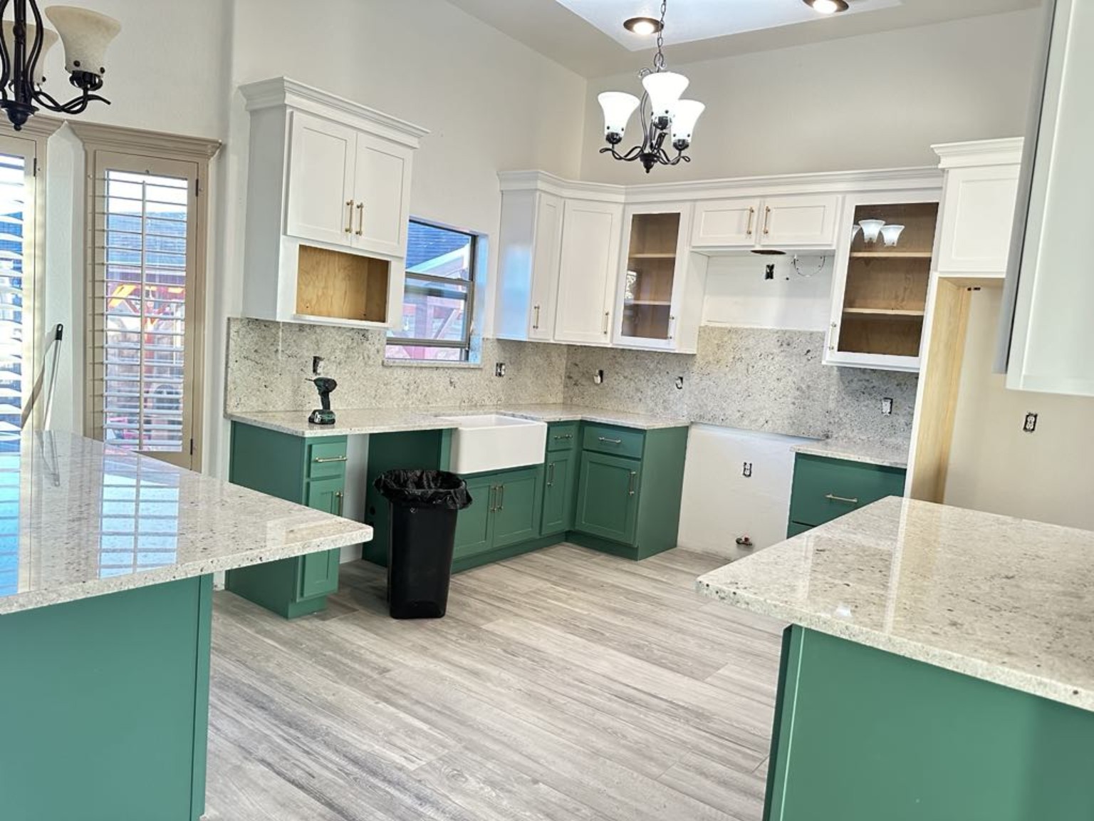 Emerald Two-Tone Kitchen